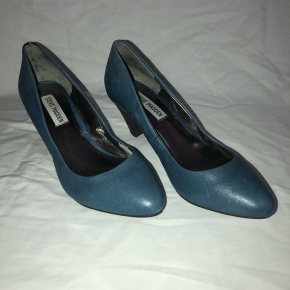 Steve Madden Sadee Blue short heel - Picture 3 of 8